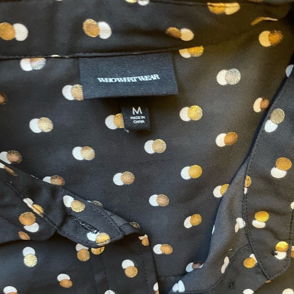 Who What Wear Women’s Black and Gold button up dress shirt size medium - Picture 7 of 7